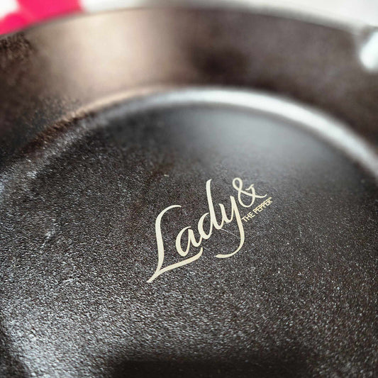 8" Cast Iron  Lady And The Pepper™️ Pan